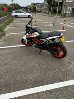 Ktm duke 390 a2, Fietsen en Brommers, Ophalen, Benzine