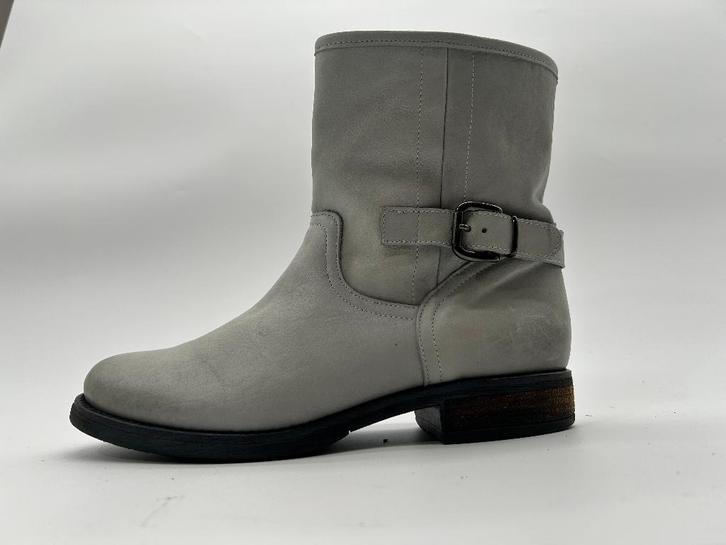 Laura di Sarpi , maat 40 lichtgrijze instaplaarsjes, Kleding | Dames, Schoenen, Zo goed als nieuw, Lage of Enkellaarzen, Grijs