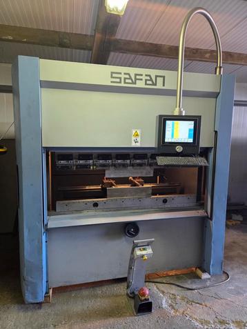 Safan kantbank SMK-K 32-1600 TS1 beschikbaar voor biedingen