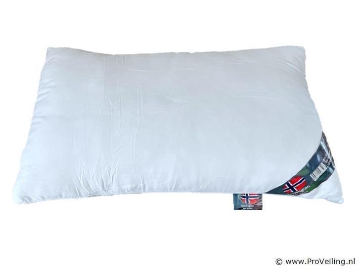 Online Veiling: 2x Norwegian Premium White - Hoofdkussen, Huis en Inrichting, Slaapkamer | Beddengoed, Nieuw