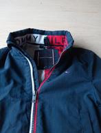 Tommy Hilfiger jas maat 98 blauw jongens, Kinderen en Baby's, Kinderkleding | Maat 98, Ophalen, Jongen, Jas