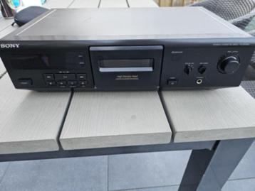 Mooi Vintage Sony cassettedeck TC-KE 200, goede staat... beschikbaar voor biedingen