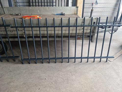 Spijlen hekwerk 1 meter hoog incl palen, Tuin en Terras, Tuinhekken en Hekwerk, Zo goed als nieuw, Spijlenhekwerk, IJzer, Ophalen
