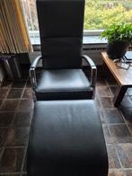 Lederen fauteuil in nieuwstaat., Huis en Inrichting, Fauteuils, Ophalen, Minder dan 75 cm, Zo goed als nieuw, Metaal