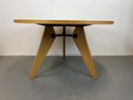Vitra Jean Prouve Tafel Gueridon 120 cm Eiken, Huis en Inrichting, Tafels | Eettafels, Niet ingevuld, Zo goed als nieuw, Vier personen