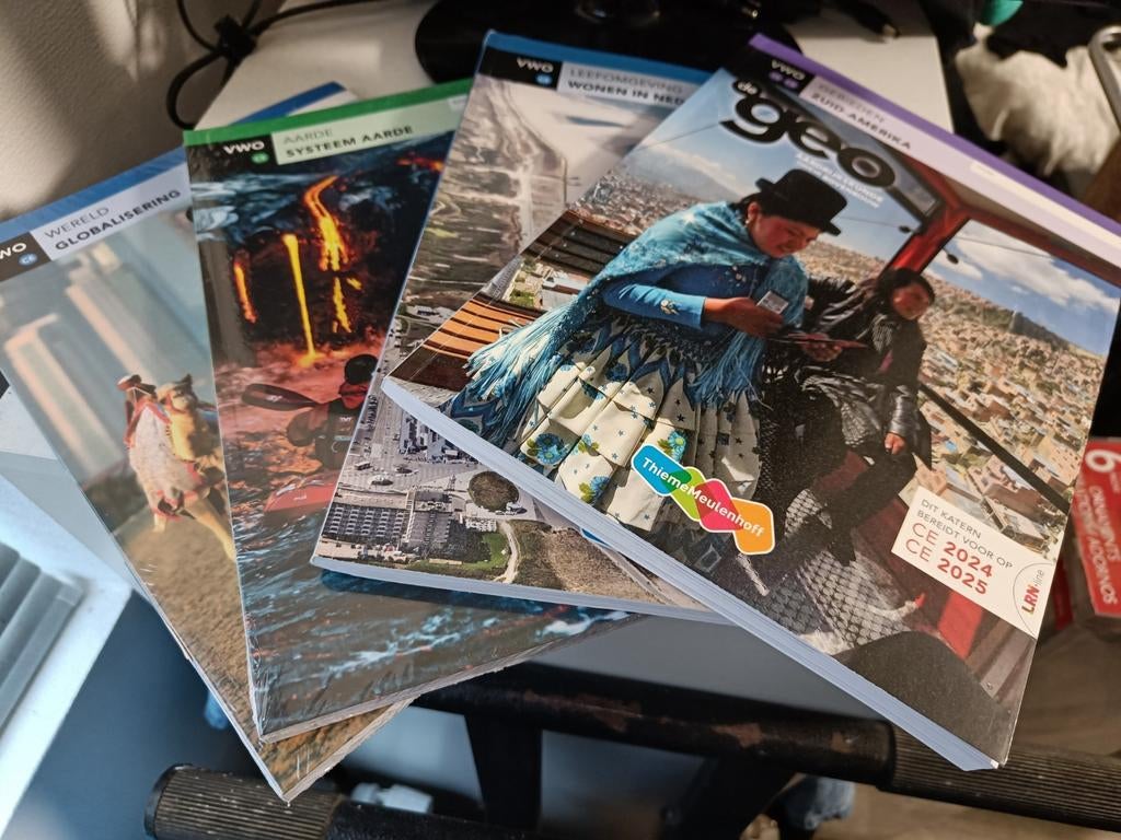 Schoolboeken VWO - Diverse vakken, Boeken, Gelezen, VWO, Diverse auteurs, Ophalen of Verzenden