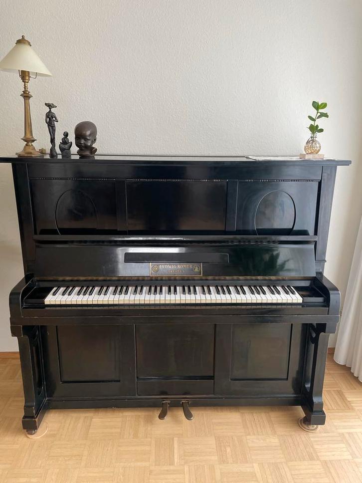 Mooie Ludwig Römer Piano te Koop!, Muziek en Instrumenten, Piano's, Gebruikt, Piano, Zwart, Hoogglans, Ophalen