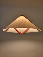 Deense hanglamp in teak van Domus, 1970, Hout, Deens design, Scandinavisch design, Japandi, Ophalen of Verzenden, Zo goed als nieuw