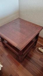 Kersenhouten bijzettafel, Huis en Inrichting, Tafels | Bijzettafels, Minder dan 55 cm, Gebruikt, Klassiek, Vierkant