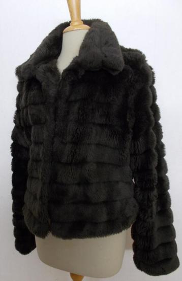 Super leuke en warme fake fur bruin bont look jasje! M beschikbaar voor biedingen