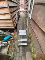 Leifheit Trap - 3 Treden - Opvouwbaar, Doe-het-zelf en Verbouw, Ladders en Trappen, Ophalen, Gebruikt, Trap, Opvouwbaar of Inschuifbaar