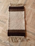 Handgeknoopt Tapijtje 80x40 cm zonder franje gemeten, Huis en Inrichting, Ophalen, Minder dan 50 cm, 50 tot 100 cm, Wit