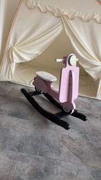 Roze houten schommel scooter childwood, Ophalen of Verzenden, Gebruikt