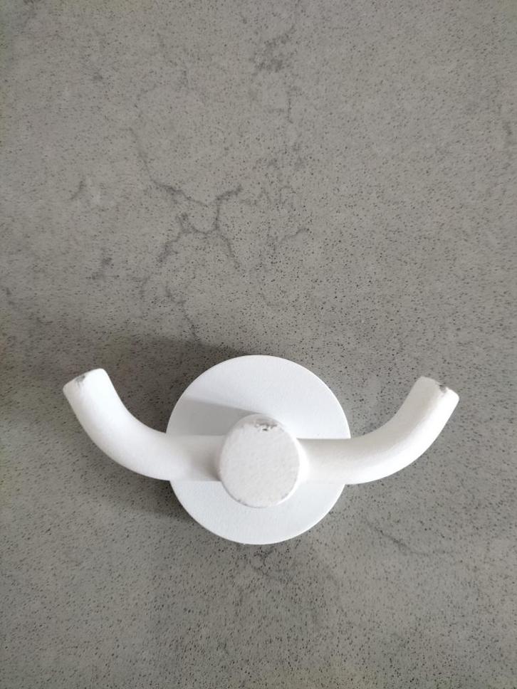 Haceka Kosmos Handdoekhaak Dubbel – Mat Wit, Huis en Inrichting, Badkamer | Badtextiel en Accessoires, Zo goed als nieuw, Handdoekenrek