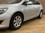 Opel Astra Sports Tourer 1.4 Turbo Business +|Navigatie|1410, Auto's, Voorwielaandrijving, Euro 5, Zwart, 4 cilinders