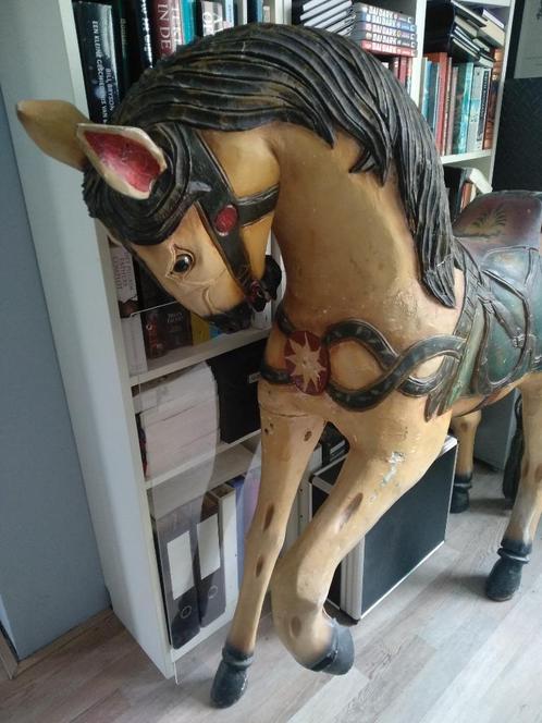 Carrouselpaard / draaimolenpaard / hobbelpaard, Antiek en Kunst, Curiosa en Brocante, Ophalen