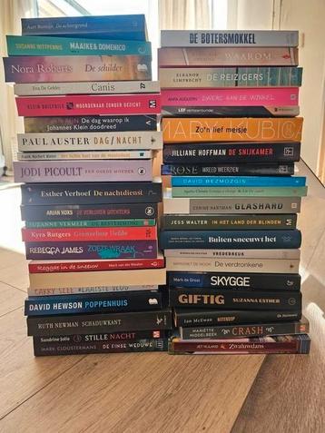 Partij verzameling boeken 41 stuks totaal. Diverse genres beschikbaar voor biedingen