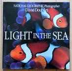 hardcover boek "Light in the Sea" van David Doubilet, Ophalen of Verzenden, Gelezen