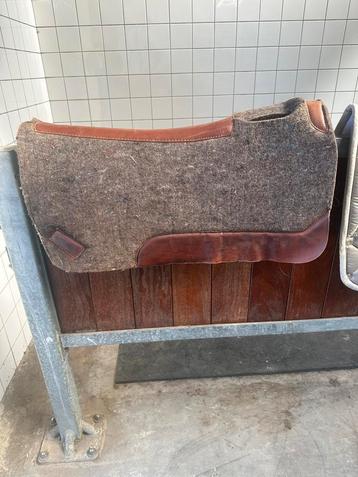 Pools viltpad, 1 inch dikte beschikbaar voor biedingen