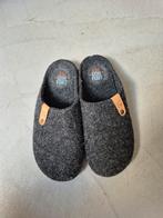 CM pantoffels maat 39, Kleding | Dames, Schoenen, Ophalen of Verzenden, Zo goed als nieuw, Grijs, Pantoffels of Sloffen