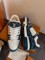 Lv sneaker maat 42 zwart en blauw, Ophalen of Verzenden, Zo goed als nieuw, Blauw