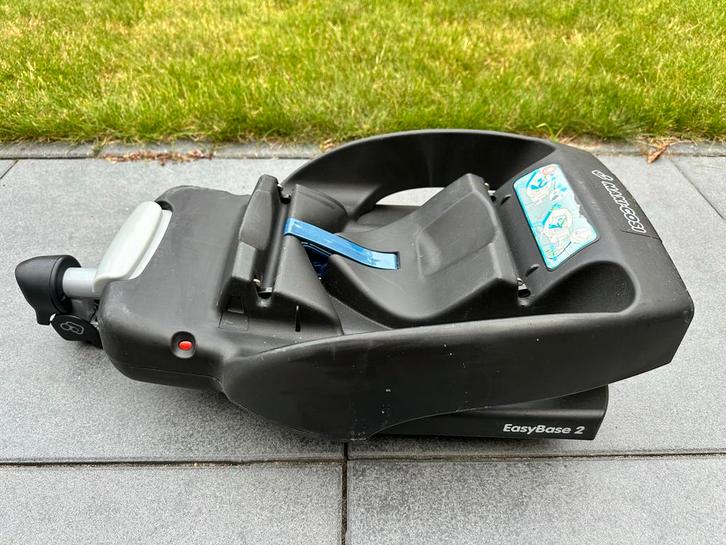 Maxi-Cosi EasyBase 2 , inklik basis voor kinderstoel, Kinderen en Baby's, Autostoeltjes, Gebruikt, Maxi-Cosi, 0 t/m 13 kg, Autogordel