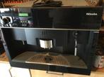 Miele CVA 620 inbouw koffiemachine (defect), Witgoed en Apparatuur, Koffiezetapparaten, Ophalen, Niet werkend, Afneembaar waterreservoir