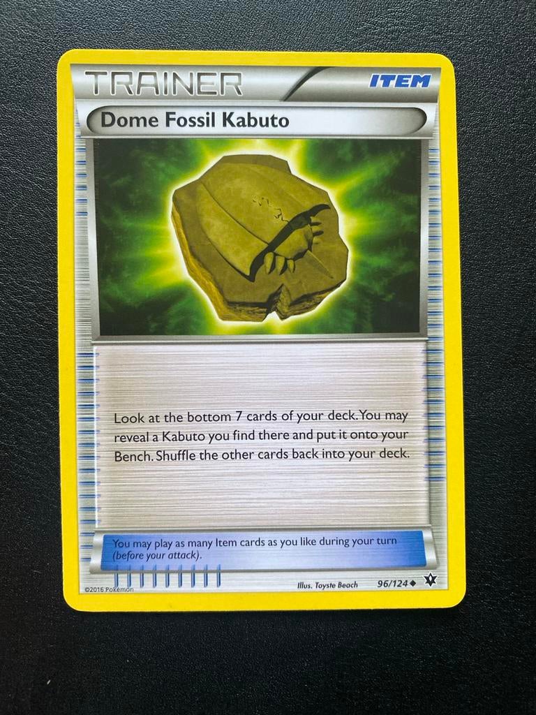 Dome Fossil Kabuto 96/124 Pokémon XY Fates Collide Packfresh, Ophalen of Verzenden, Zo goed als nieuw, Losse kaart
