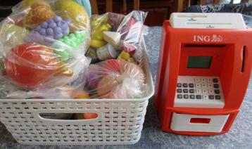 winkelspeelgoed ( oa AH ) /  ING Pinniemaat  beschikbaar voor biedingen