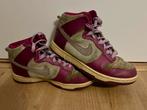 Nike Dunk High Dynamic Berry - Maat 38, Kleding | Dames, Overige kleuren, Nike, Ophalen of Verzenden, Sneakers of Gympen