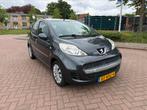 Peugeot 107 1.0 12V 5 Deurs Airco Elec Pakket 2011 APK 09/25, Auto's, Peugeot, Voorwielaandrijving, Stof, Zwart, 4 stoelen
