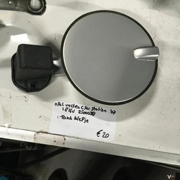 Opel Vectra C 1.8 16v station 2007 Wagennr 2500038  Tankklep beschikbaar voor biedingen