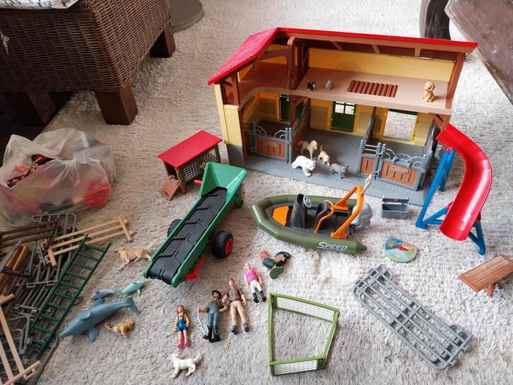 Grote schleich paardenset. 23paarden, stal en accessoires, Verzamelen, Speelgoed, Zo goed als nieuw, Ophalen of Verzenden