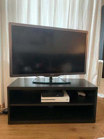 TV meubel klein (IKEA) beschikbaar voor biedingen
