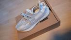 adidas Yeezy Boost 350 V2 “Static” – maat 45 ⅓ nieuw, Ophalen of Verzenden, Nieuw, Wit, Adidas