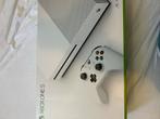 Xbox One S met Controller (Zonder Kabels), Spelcomputers en Games, Gebruikt, Xbox One S, Ophalen of Verzenden, 1 TB