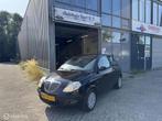 Lancia Ypsilon 1.2 Airco! Nieuwe APK! NAP Logisch!, Voorwielaandrijving, Gebruikt, Zwart, Origineel Nederlands
