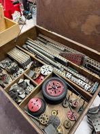 hel veel oude Meccano in houten kist, Ophalen of Verzenden