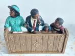 Beeld Enesco "African family in Pew Church", Ophalen of Verzenden