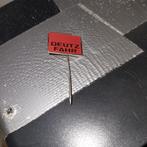 Speldje van Deutz Fahr Zilver, Ophalen of Verzenden, Zo goed als nieuw, Overige onderwerpen, Speldje of Pin
