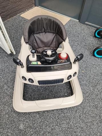 Loopwagen  nieuw! beschikbaar voor biedingen