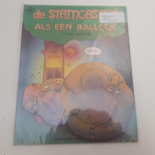 DE STAMGASTEN Land productions uitgave, Boeken, Stripboeken, Gelezen, Meerdere stripboeken, Ophalen of Verzenden
