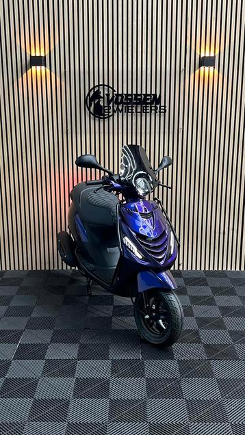 Custom Piaggio Zip | Full option | Nieuw | 0KM beschikbaar voor biedingen