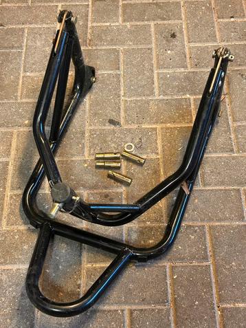 Motorstandaard - Achterbrug Standaard beschikbaar voor biedingen