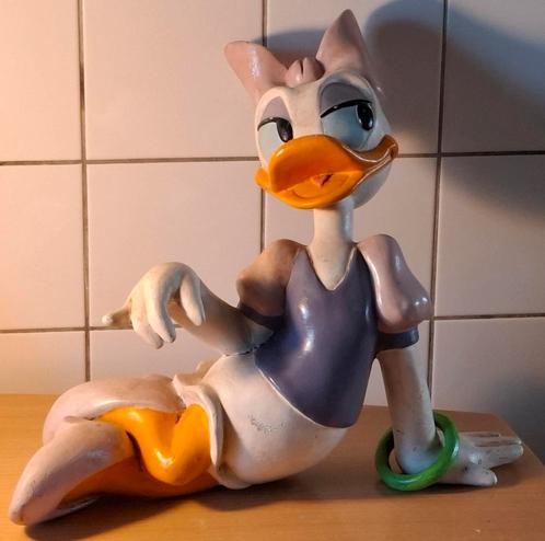 Katrien (DISNEY) poseert. Official DISNEY product.  42/34 cm, Antiek en Kunst, Curiosa en Brocante, Ophalen