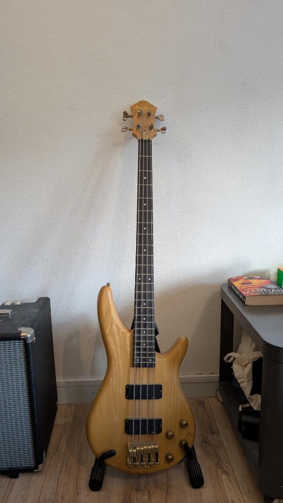 Ibanez Basgitaar MC2924AM, Muziek en Instrumenten, Snaarinstrumenten | Gitaren | Bas, Gebruikt, Elektrisch, Ophalen