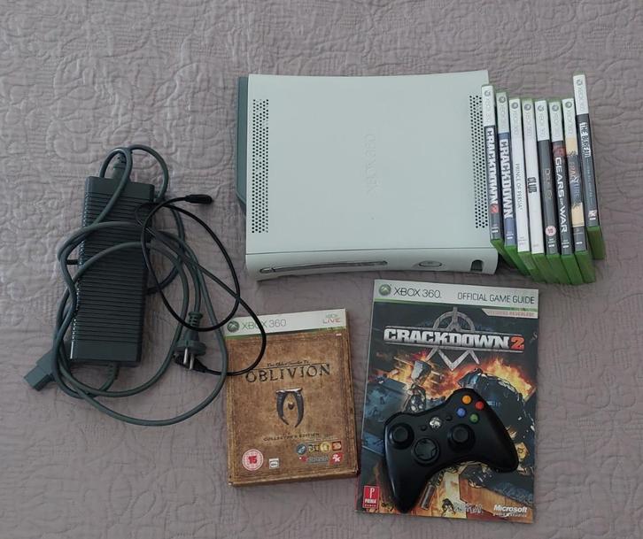 xbox 360 60GB met Games en Game Guide, Spelcomputers en Games, Spelcomputers | Xbox 360, Gebruikt, 60 GB, 360 Pro of Premium, Met 1 controller