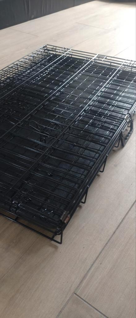 Nette hondenbench groot, Dieren en Toebehoren, Hondenbenches, Zo goed als nieuw, Ophalen