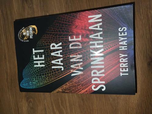 Terry Hayes - Het jaar van de Sprinkhaan, Boeken, Thrillers, Zo goed als nieuw, Nederland, Ophalen of Verzenden