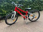 Woom 4 - rood, 20 inch kinderfiets lichtgewicht, Fietsen en Brommers, Fietsen | Kinderfietsjes, Ophalen, Zo goed als nieuw, 20 inch of meer